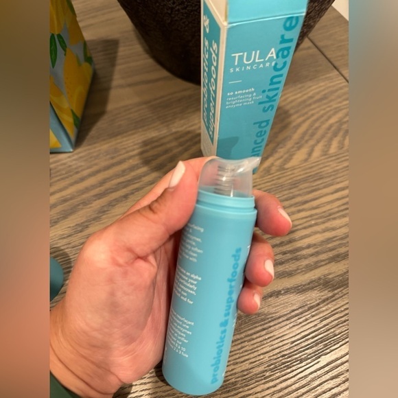 TULA Skin Care So Smooth Resurfacing & Brightening Fruit Enzyme Mask New in box - Picture 2 of 5